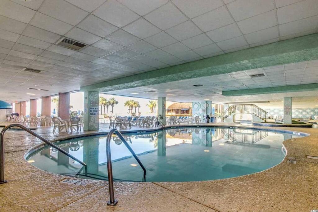 Breathtaking Oceanfront Suite Grand Cayman 451 Мертл-Біч Екстер'єр фото